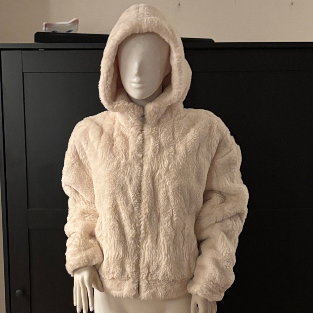 Worn once UGG Cozy Cream Faux Fur Hoodie